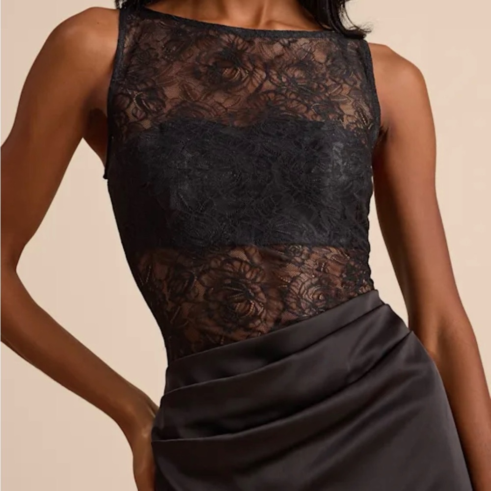 Akasha Black Sheer Lace Mixed-Media Maxi Dress - Picture 2 of 7